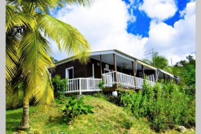 Bungalow - Type F3 - plage de petite anse